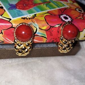 Vintage Clip Earrings Red-orange & Goldtone